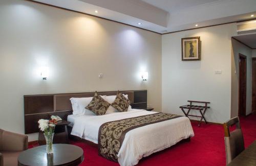 Mbarara Hotel | Lake View Resort Hotel