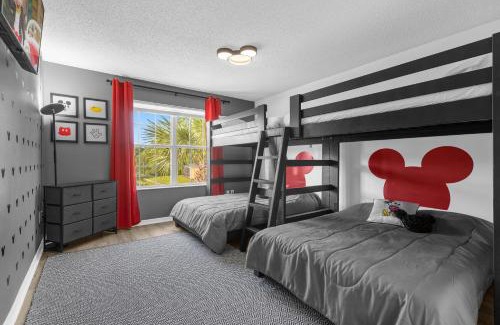 Kissimmee Villa | Lake View Vacation Home with Pool and Game Room Near Disney Parks