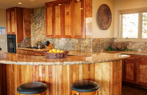 Incline Village House | Lake View w/Hot Tub, Sauna, BBQ, Decks, Sleeps 10 (IVH1489)