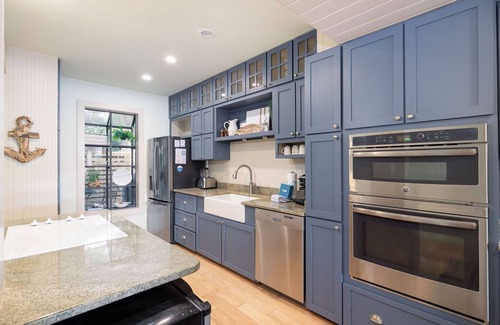 Sandestin House | Lake Views ~ Private Patio ~ 6-Seat Golf Cart ~ Community Pool