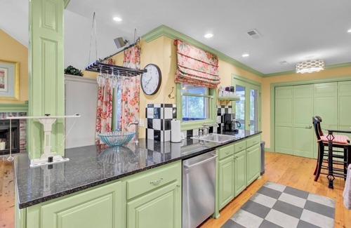 Twin Oaks Villa | Lake Village Cottage 18 by Wild Dunes