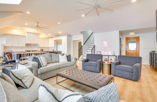 Lodi House | Lake Wisconsin Retreat with Dock Great for Groups!