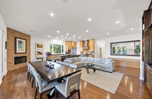 Hot Springs House | Lakefront Oasis - 6BR/4.5BA