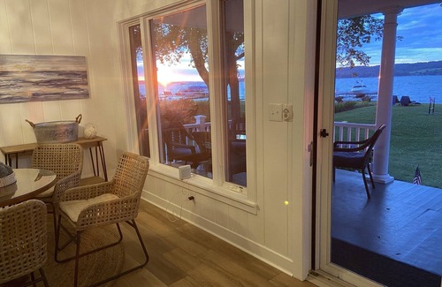Lakewood House | Lakefront 4 br charming home, huge yard, firepit, & private dock. Walk to shops