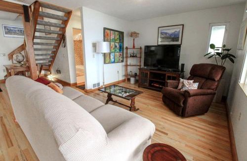 Somers House | Lakefront Cabin with Picnic Space and Views for in Montana