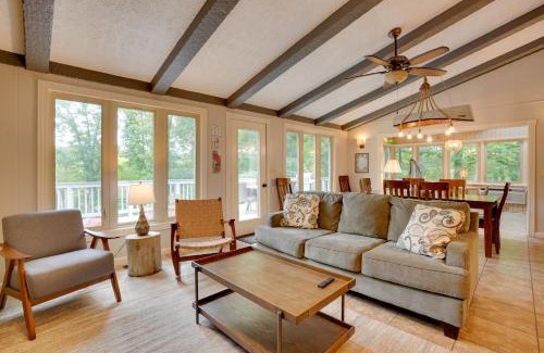 Cadiz House | Lakefront Cadiz Home with Hot Tub!