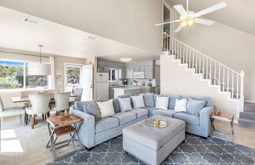 Seagrove Beach House | Lakefront + Cart – Summer 20% Off