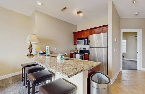 Lake Delton Condo | Lakefront Condo at Delton Grand with pools & beach access