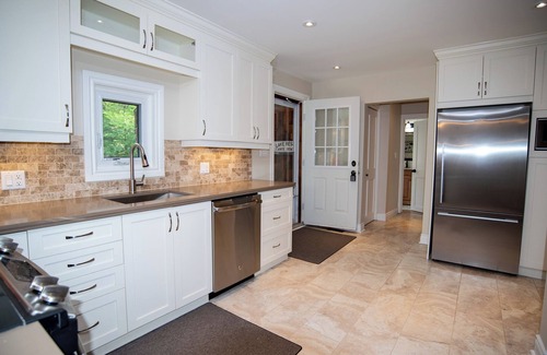 Port Carling Cottage | Lakefront Cottage for families, just minutes from Port Carling in Muskoka!
