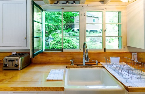 Camden Cottage | Lakefront cottage, deep water, now booking Summer 2025