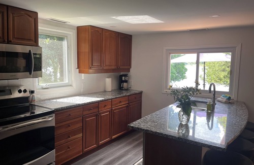 Howick Cottage | Lakefront Cottage in Huron County