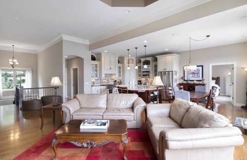 Osage Beach House | Lakefront Dream Home w/Boat Dock! Entertain Family in Luxury Accommodations!
