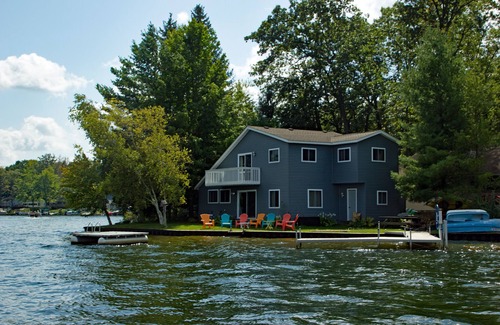 Lake George House | Lakefront Getaway in Michigan