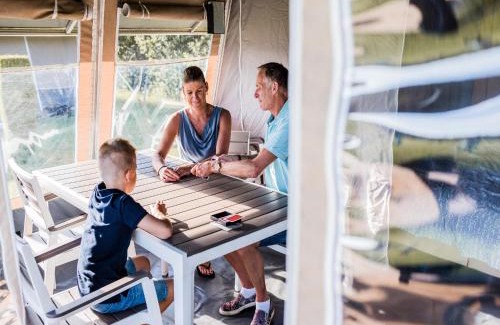 Herpelmont Other | Lakefront Glamping w Pets