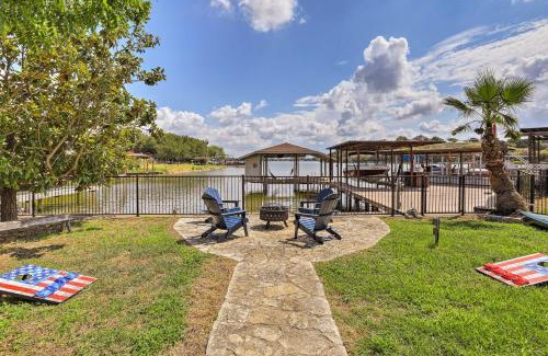 Granbury House | Lakefront Granbury Home with Dock, Decks and Hot Tub!
