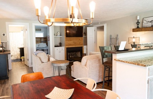 Centre House | Lakefront Home Featured on HGTV