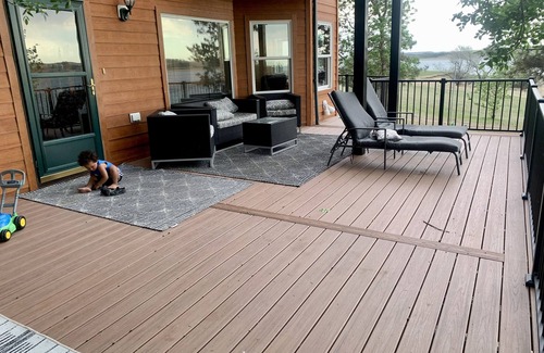 Roseglen House | Lakefront Home on Lake Sakakawea in Douglas Bay near Garrison, ND
