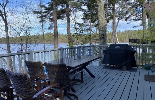 Raymond House | Lakefront home on Panther Pond