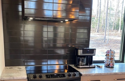 Lavonia House | Lakefront home sleeps 8