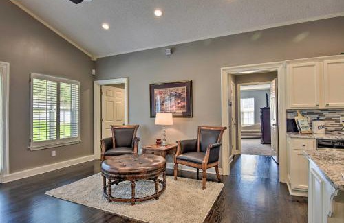 Piney House | Lakefront Home with Private Dock in Hot Springs!