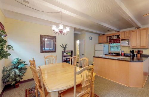 Leesville House | Lakefront home with WiFi, dock, swim ladder