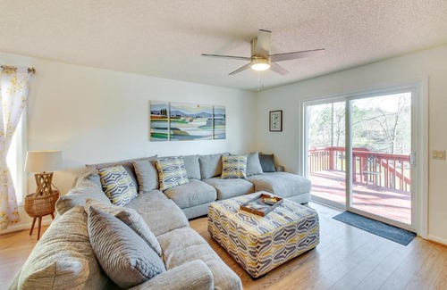 Hot Springs Village House | Lakefront Hot Springs Village Vacation Rental!