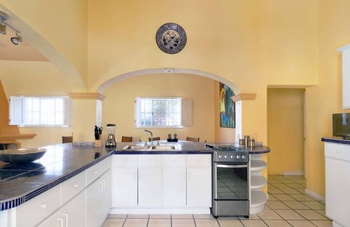 Ajijic House | Lakefront house one step away from the Melacon