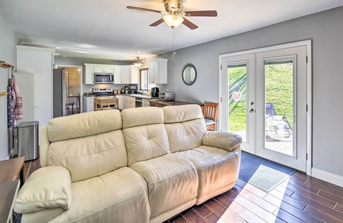 Tri-Cities House | Lakefront Kingsport Home w/Private Hot Tub!