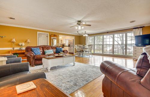 Leesburg House | Lakefront Leesburg Home with Private Dock and Ramp!