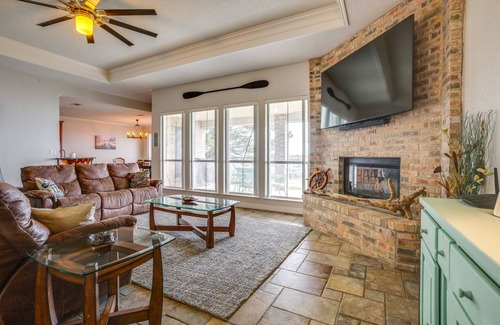 West Livingston House | Lakefront Livingston Vacation Rental w/ Boat Dock!