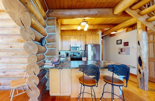 Enterprise House | Lakefront lodge with amazing view, private dock, rec room - dog-friendly