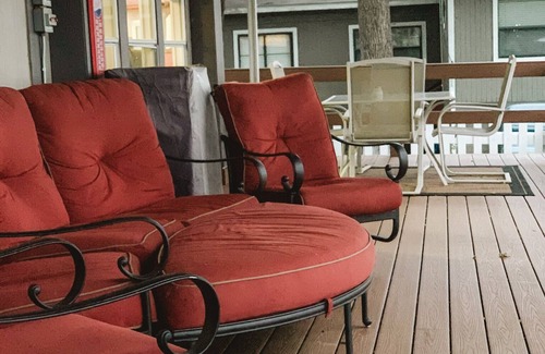 Carolyn Estates House | Lakefront lodging that your family will love