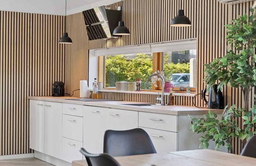 Stubbekobing House | Lakefront Luxury in Kongsnæs Holiday Retreat