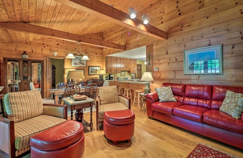 Milledgeville Cabin | Lakefront Milledgeville Cabin: Private Dock, Porch