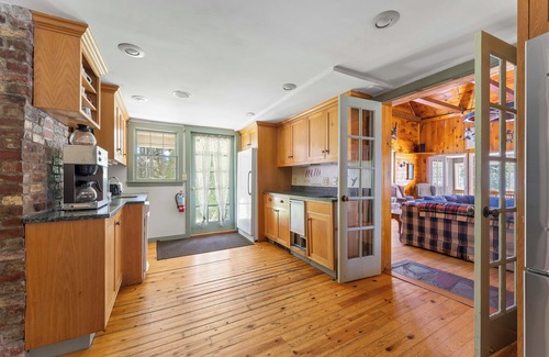 Bryant Pond House | Lakefront, Near Sunday River, Steam Rm, Firepit, HUGE Kitchen, LG Fireplace