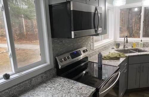 Gray House | Lakefront property on little Sebago lake