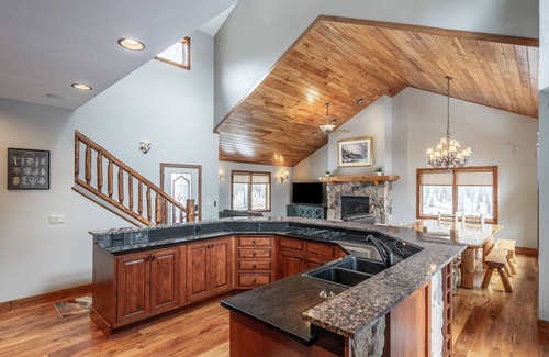 Crosslake Cabin | Lakefront Retreat in Crosslake