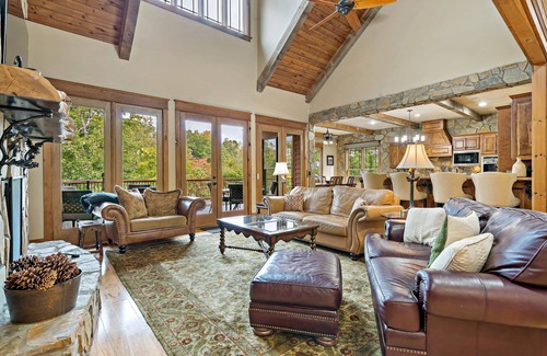 Marion Lake Club Cabin | Lakefront Retreat | Luxury Home with Gorgeous VIEWS & Private Dock!