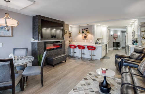 Canandaigua Condo | Lakefront Retreat