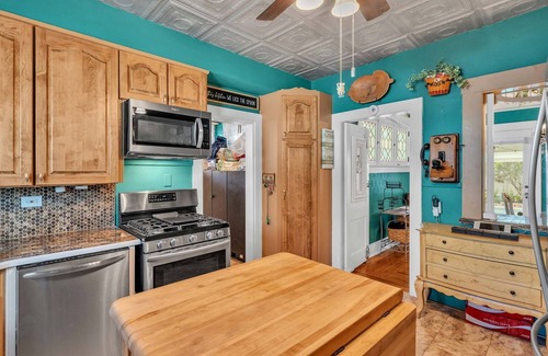 Winter Haven House | Lakefront Retreat at 6BR Escape w/Heated Pool | Private Dock | Game Room | Kayaks | Deck | Perfect