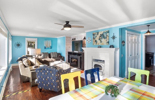 Palo Cottage | Lakefront Rojean Retreat on Nevins Lake