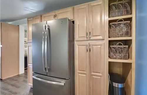 Weeks Mills House | Lakefront Trifecta with Private Hot Tub, Sauna & Free Daily Massages!
