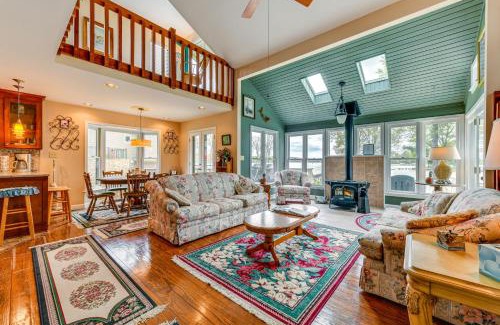 Troutman House | Lakefront Troutman Home with Private Dock and Slip!