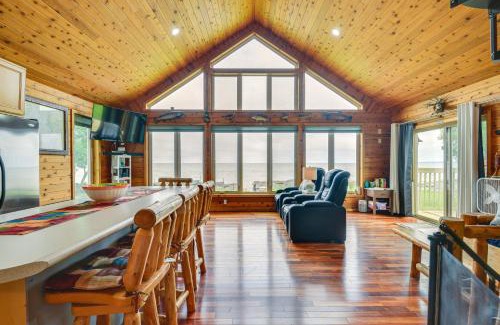 Three Mile Bay House | Lakefront Views and Private Yard Three Mile Bay Gem
