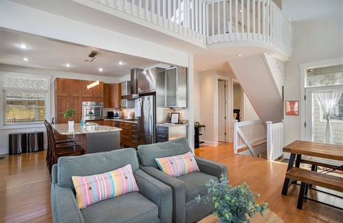 Michigan City House | Lakefront w/your own sandy beach! Sleeps 17. Family friendly! NO PETS