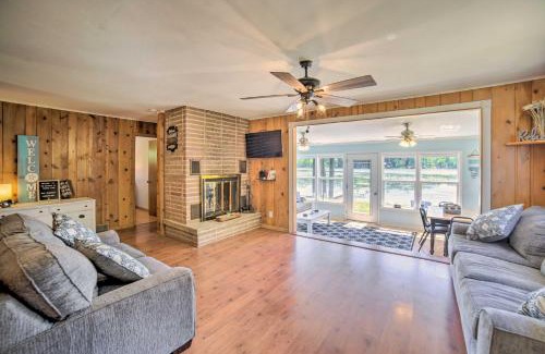 Brazeau House | Lakefront Wisconsin Cottage with Dock and Hot Tub!