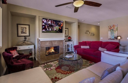 Terra Lago House | Lakehouse: Pool, Spa, Fireplace, Ping Pong, Lake!