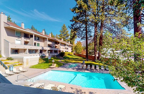 South Lake Tahoe Condo | Lakeland Village South Lake Tahoe