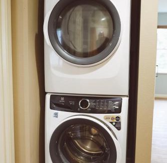 Homer Apartment | Lakeshore Lodging Apartment F