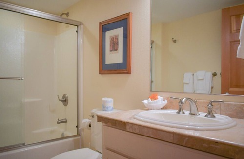 Homer Condo | Lakeshore Lodging Ocean Front Lodges